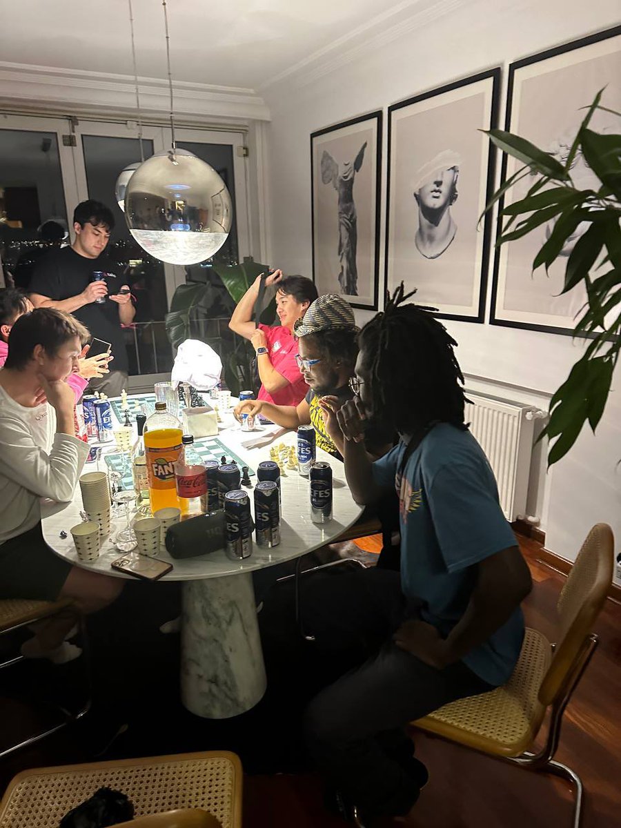 CryptoKitchen23's tweet photo. 👨🍳The main courses were served by chef Chris @Supermooncamp and @Joaquin_Mendes1 from @taikoxyz
The dinner is mixed with Chess
Contest, back-stage story and of course the food to unite the crypto community at Istanbul 🌶️🎶
#CryptoKitchen #LetscookatIstanbul https://t.co/x2D5jzlqp0