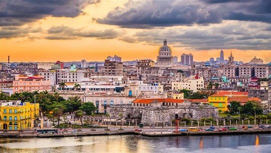 rcmenglish's tweet photo. 📌Havana, the capital of Cuba, is celebrating on Thursday, its 504th foundation anniversary, plunged into the restoration of several centers and a wide range of activities. https://t.co/ngXN0IlJGV https://t.co/cTN12u14Y8