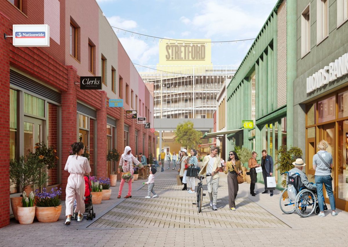 Stretford Town Centre tweet media