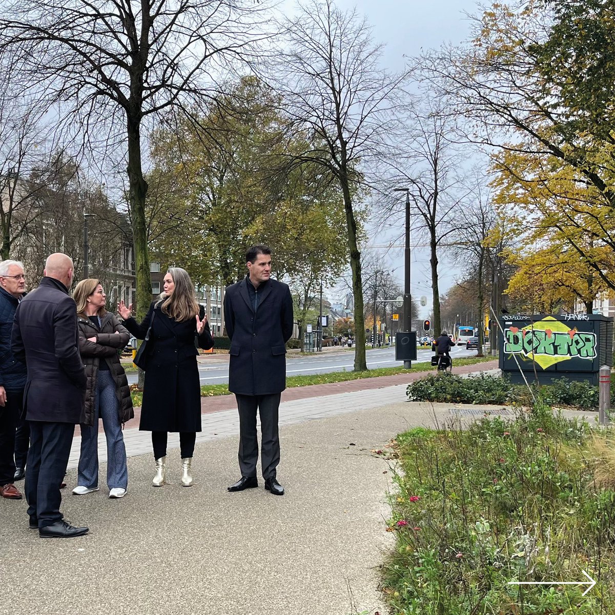 GroenOndernemen's tweet image. Vandaag ontvingen we demissionair minister Christianne van der Wal &amp;amp; MKB Nederland-voorzitter Jacco Vonhof bij High Park in Arnhem. VHG-lid Loohorst en landschapsarchitect Veenenbosenbosch lieten de groene transitie zien met een natuurinclusief park &amp;amp; klimaatadaptief gebouw.