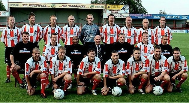 Inter_Alty1977's tweet image. 🔴ALTY 2004/05🔴

BACK:
GKielty, MHallows, SRose, MMaddox, SCoburn, PBand, EHussin, CAdams, NHardy

MID:
DMitten, CPotts, DSteele, GGoodwin, GHeathcote, GScott, CHeathcote

FRONT:
PWright, SAspinall, BShuttleworth, CLittle, KLugsden, SWright, SSmith

UNAVAILABLE
GTalbot+RThornley