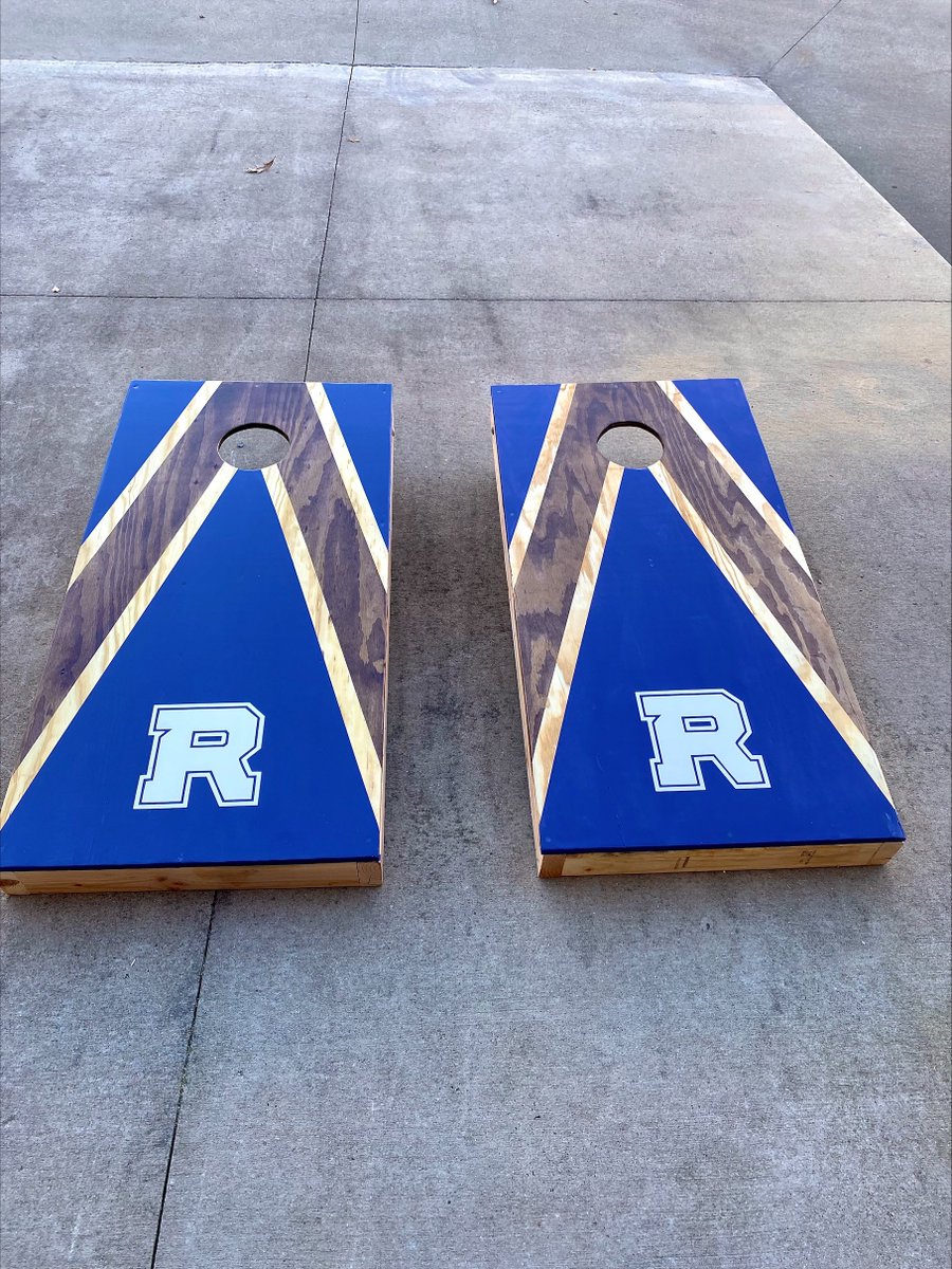rockvalecte's tweet photo. Bringing a whole new meaning to "school spirit" with this homemade cornhole board crafted by our talented construction class! π οΈπ½
#DIY #SchoolPride #Rockvale #RocketsUp https://t.co/XkVGXmj8hl