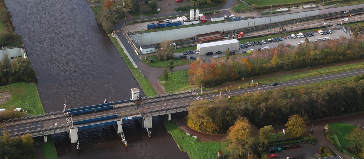 De verkeerssituatie op brug #Uitwellingerga is aangepast. Lees er meer over in dit bericht 👉 hld.rws.nl/nieuws/2595852… #HLD