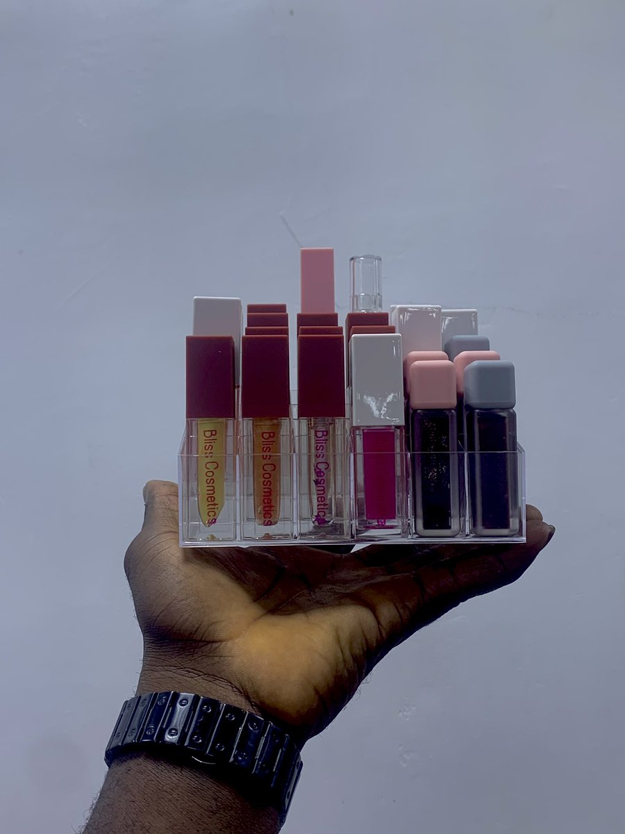Adam_yinks's tweet photo. Hey glossed babe 👄
You should always take care of your lips, its the main thing people will notice when talking to you or you don’t want that juicy lips
N2000 only 
WhatsApp 08136272795 #AngelJBSmith #SoarSuperEagles  Mandy Mbappe L.A.X Amber chief Tinubu DSTV #NGALES
#Phyna𓃰 https://t.co/9LTLoZ82FT
