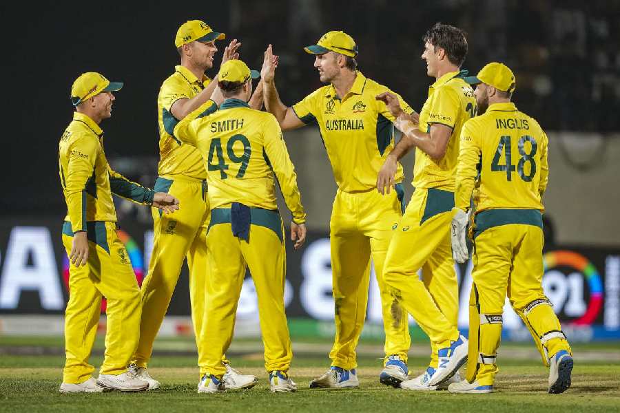 TheRecentTime's tweet photo. Australia qualify for final
#SAvsAUS https://t.co/HdrMa5vooN