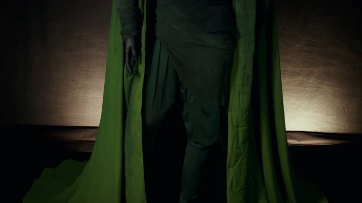 mohosart's tweet photo. God #loki's final costume details I really wanted to make like this and cosplay as soo as I can and the significance of this costume is so much emotional !! #LokiSeason2 #LokiS2 #LokiFinale #citedal #endoftime #lokiepisode6 #lokicostume https://t.co/I71Bbug8SE