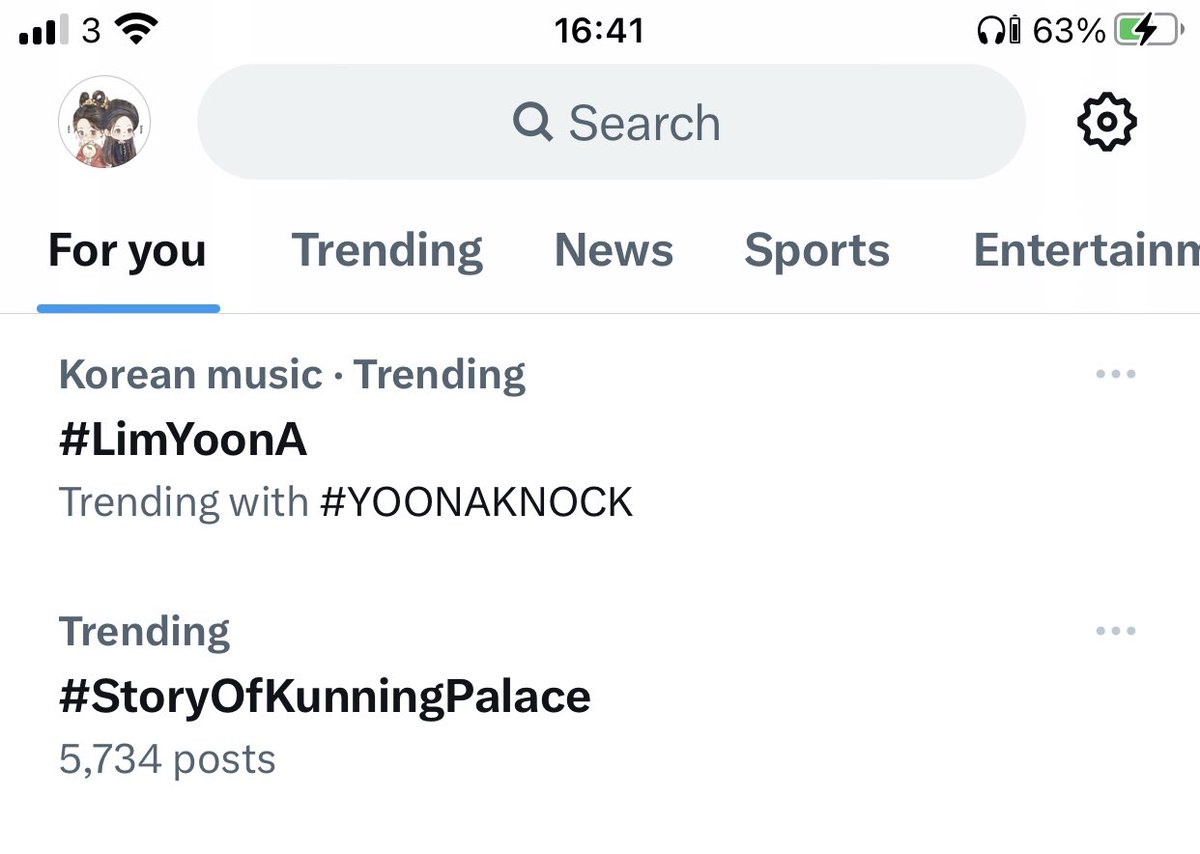 tmrudhula's tweet photo. Till now  #LimYoonA trending in United Kingdom🔥🔥🔥
#YoonaXEpitoneProject 
#YOONAKNOCK 
#YoonA https://t.co/q1kzDWM7w0