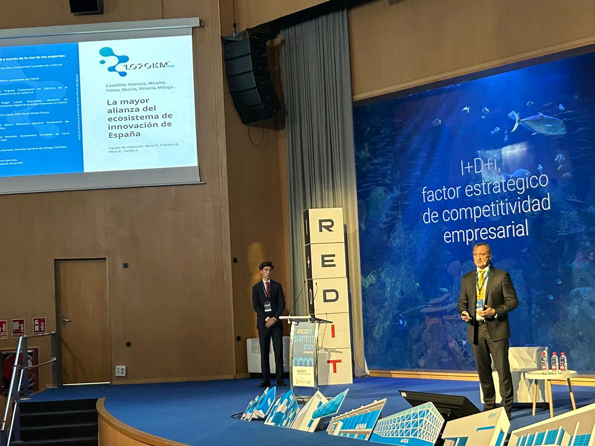 👇<a href="/lmayoralas/">Jose-Angel Lopez Mayoralas</a> en  #REDITSummit2023  #ReditSummit exponiendo la importancia de los ecosistemas regionales en el mundo

@redit_es