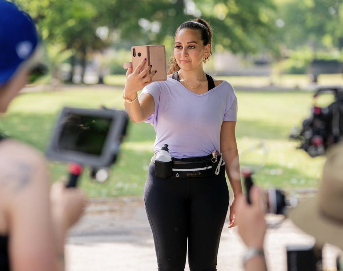 Throwback to summer on set of ‘The friendship of fish’ ☀️ Such a fun day, can’t  wait to see the finished product 🙌🏽 #shortfilm #comedy