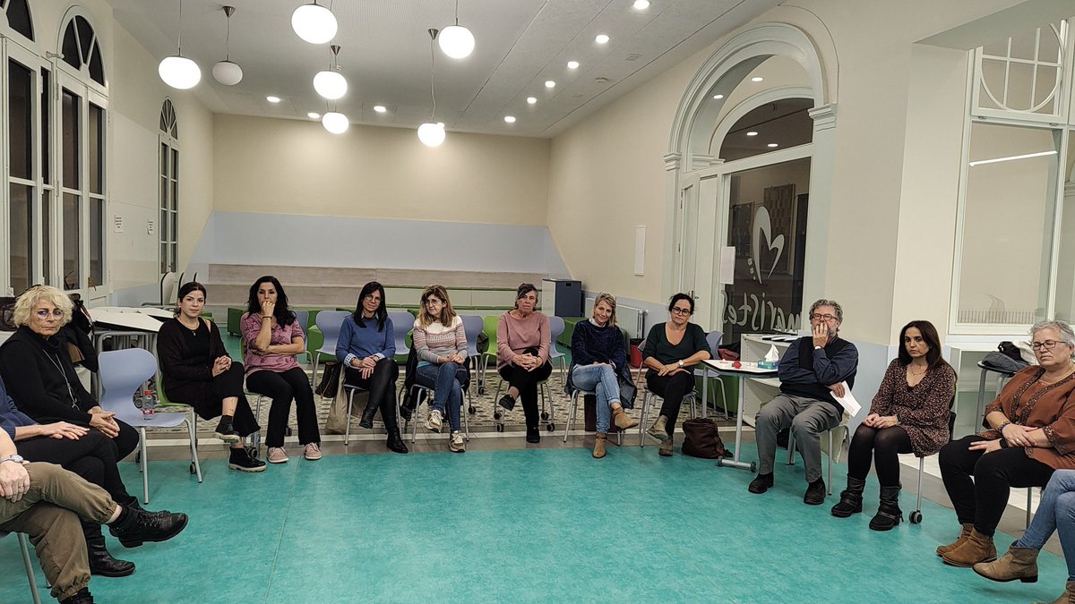2a sessió de la Jornada de benestar emocional. Espai BES ens acompanya en aquest taller vivencial.