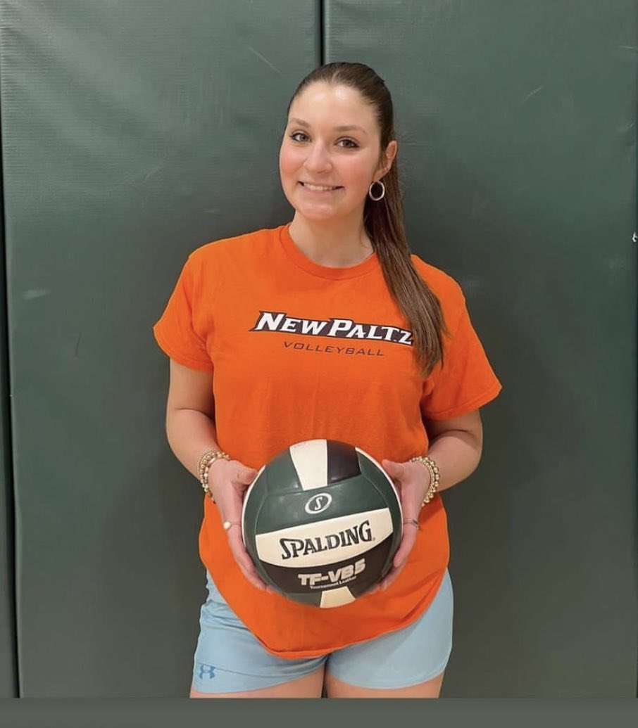 Congrats to <a href="/SophiaCleney/">Sophia Cleney</a> on her decision to commit to New Paltz to continue her education and volleyball career! They got a GREAT ONE! 💕<a href="/ShenAthletics/">ShenAthletics</a>