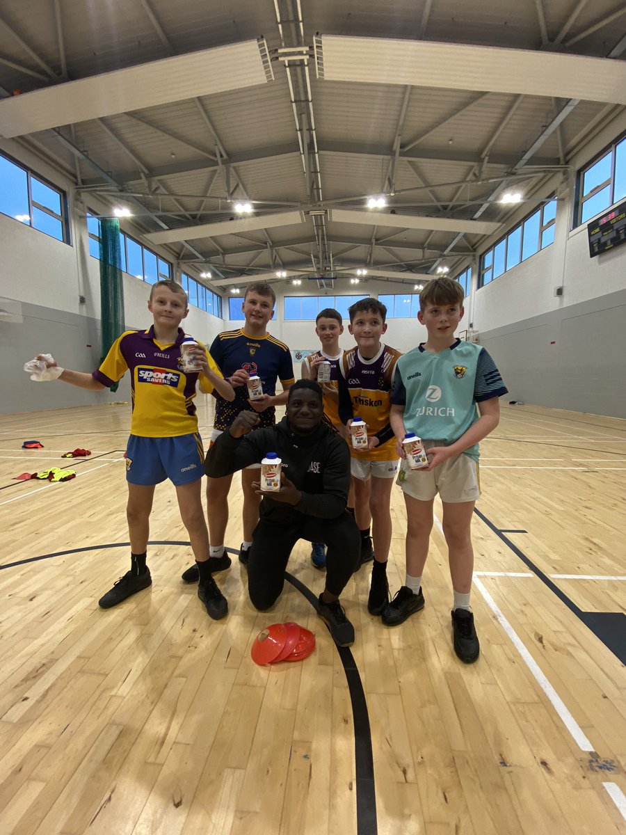 WexfordCBSGAA's tweet image. Thanks to Gloudie &amp;amp; Niall from @wexgaacoaching for continuing the Athletic Development programme with the First Years today after school!

There was even protein milk for the winners of the fun race at the end!

🥛💪🏋️‍♀️🟣🟡

#CBSbuilt #bokerboys #athleticdevelopment