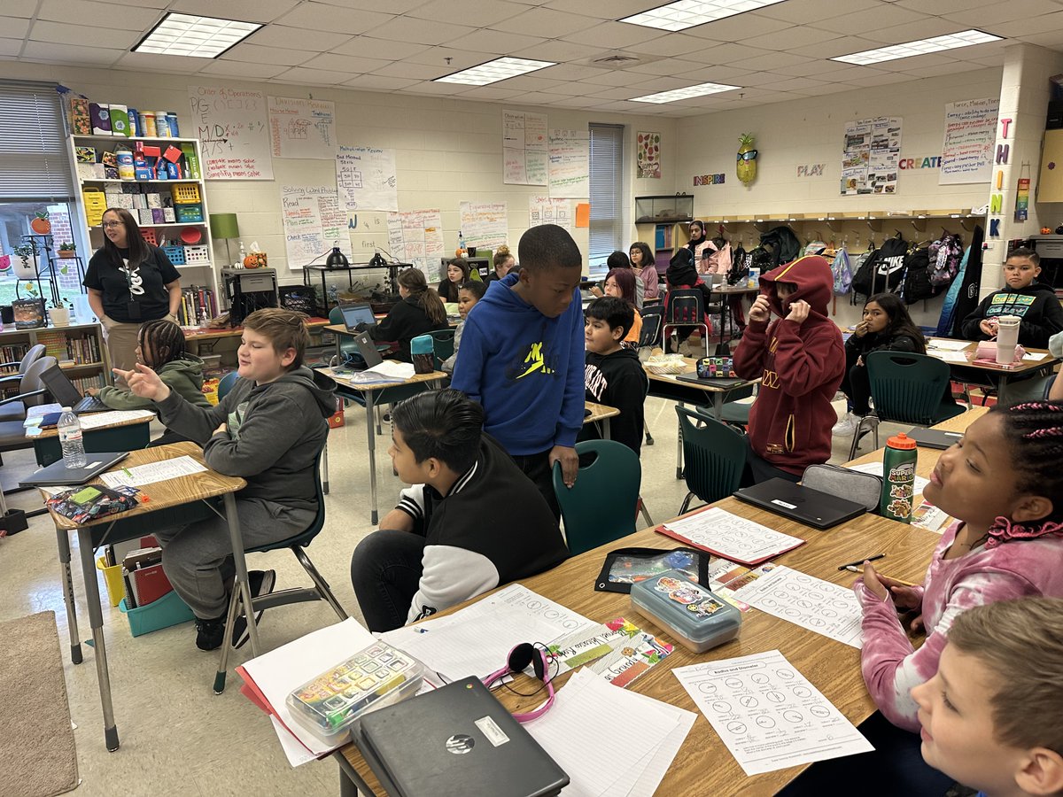 CedarForestES's tweet photo. Teamwork makes the dream work. Fifth grade students solved math problems independently then relied on teammates to compete to find the correct answer in a tight game of “Trashketball”! https://t.co/DCMT8erss2
