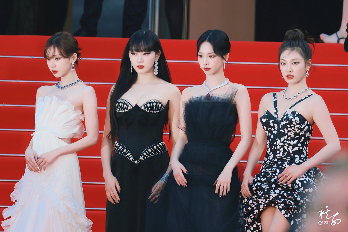 BuYiWeiQi's tweet photo. AESPA 3RD AENNIVERSARY

#FOR3VERwithAESPA 
#에스파의_드라마틱한_3주년 https://t.co/Za5OiPDQys