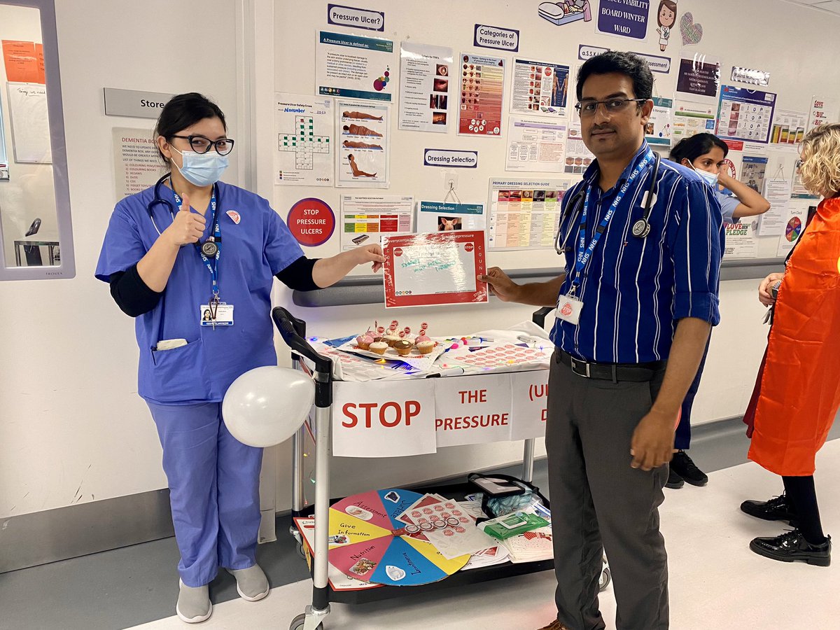 PAHTVNs's tweet photo. Amazing pledges by our nurses and doctors as part of our STP day, with special focus on skin checks, repositioning and nutrition 👏🏼👏🏼 #StopThePressure #aSSKINg https://t.co/g6SR93iaqW