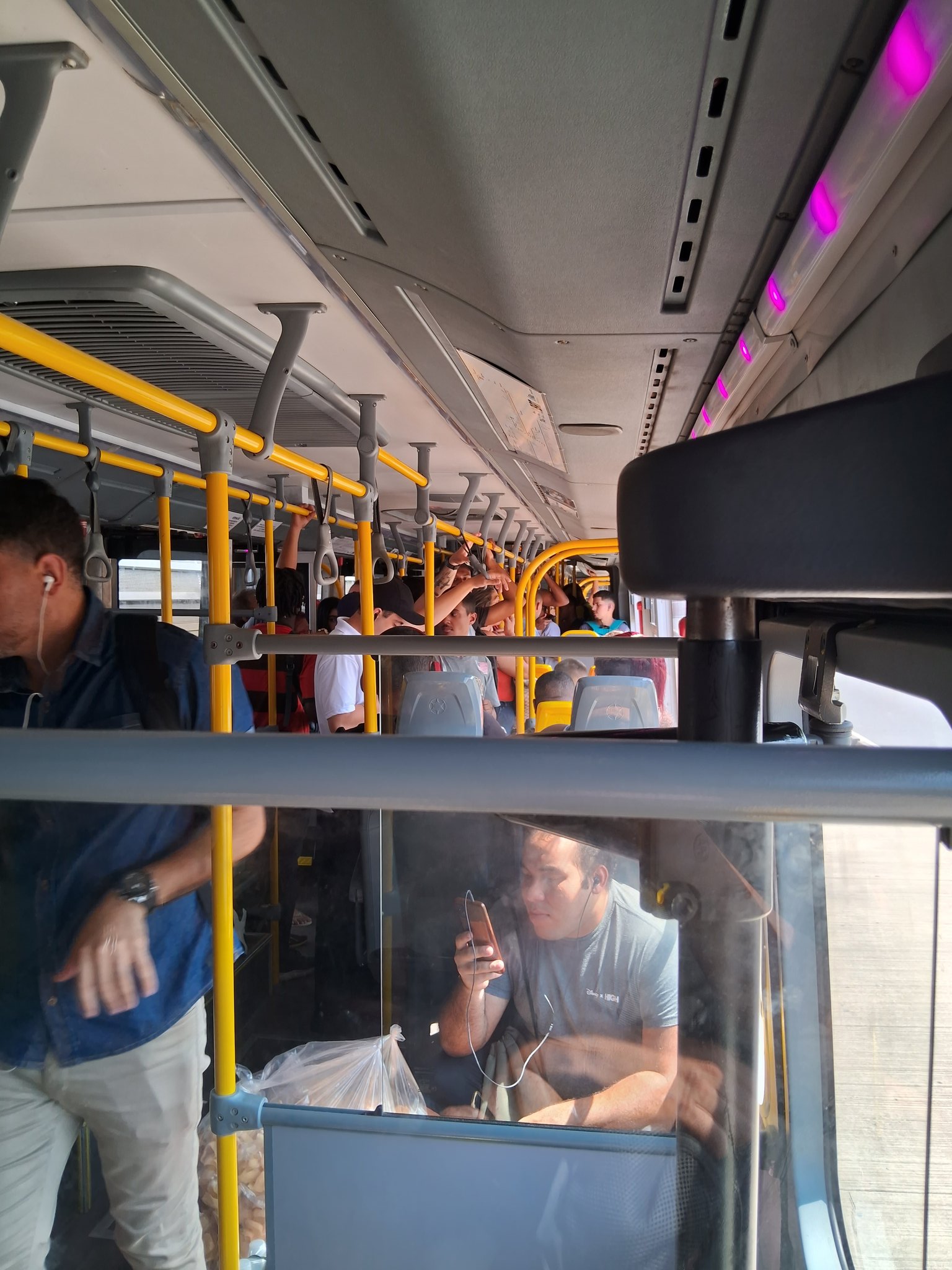 Catarinense segue perdendo passageiros na linha Santa Maria/RS x  Joinville/SC - REVISTA DO ÔNIBUS
