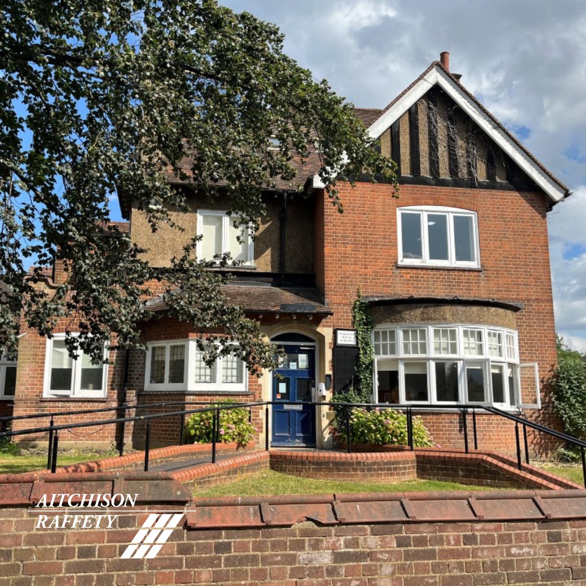 Our #Healthcare Team recently supported Parkbury House Surgery, #StAlbans by reviewing and appealing their #notionalrent.

➡ Click here to find out by how much and what the client had to say - argroup.co.uk/about-us/case-…

#practicemanager #medicalcentre #gpsurgery #doctors  #NHS