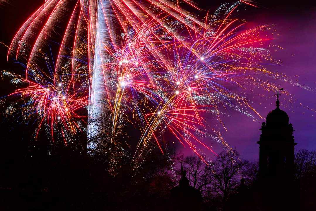 We were happy to have contributed towards the annual #Buxton firework display at Buxton Cricket Ground. What a beautiful collection of illuminating colours! 🎆🎇 

Read more about it here: orlo.uk/BuxtonFirework…