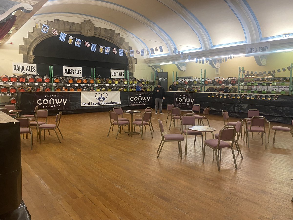 Theshipandmitre's tweet photo. We’re open!!!

Here until 11pm tonight - tickets on the door are £5

Come and see us 🍻🤩 https://t.co/09whaFSbCy