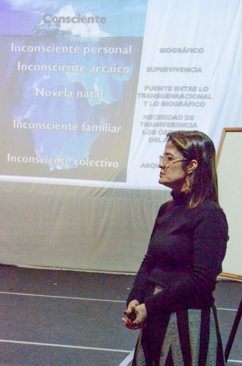🌲 TALLER SANANDO MIS RAÍCES 🌲
Menos egocéntrico más otrocentricos.

Una propuesta del @colectivoMukashiMukashi con su proyecto SembrarTeatro con el apoyo del Programa Nacional de Salas Concertadas <a href="/Mincultura/">MinCultura Colombia</a> y el Programa Distrital de Salas Concertadas <a href="/Idartes/">Idartes</a> 2023