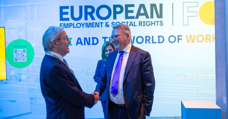 EU_Social's tweet photo. Day 1 is a wrap but we're already looking forward to Day 2! 

See you tomorrow, online and live from Brussels, as of 9.30 CET 🇪🇺.

In the meantime, catch a glimpse of today's highlights here ⇩

#EUSocialForum