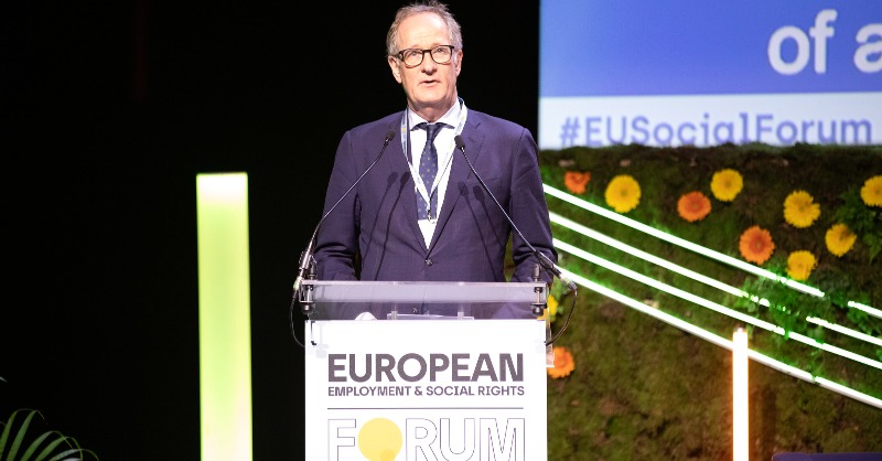 EU_Social's tweet photo. Day 1 is a wrap but we're already looking forward to Day 2! 

See you tomorrow, online and live from Brussels, as of 9.30 CET 🇪🇺.

In the meantime, catch a glimpse of today's highlights here ⇩

#EUSocialForum