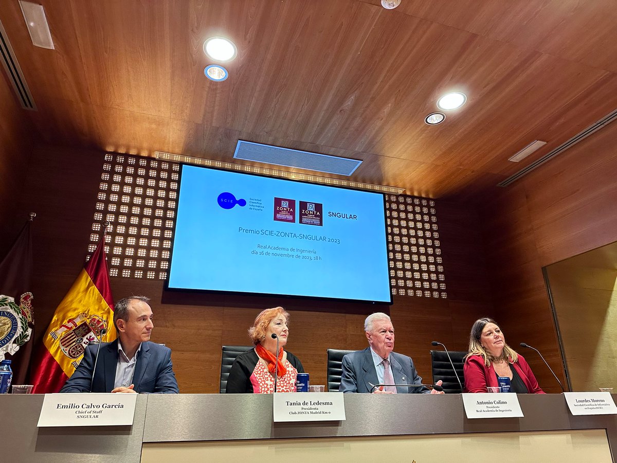 Arrancamos con la tercera edición de los premios SCIE-Zonta-Sngular con <a href="/ecalvogarcia/">Emilio Calvo García</a> de <a href="/sngular/">Sngular</a>, Tania de Ledesma de <a href="/ZontaSpain/">Zonta Madrid Km 0</a>, Antonio Colino de <a href="/RAI_Ingenieria/">Real Academia de Ingeniería</a> y <a href="/LurMoreno/">Lourdes Moreno</a> de <a href="/scie_inform/">Sociedad Científica Informática de España</a> #premios