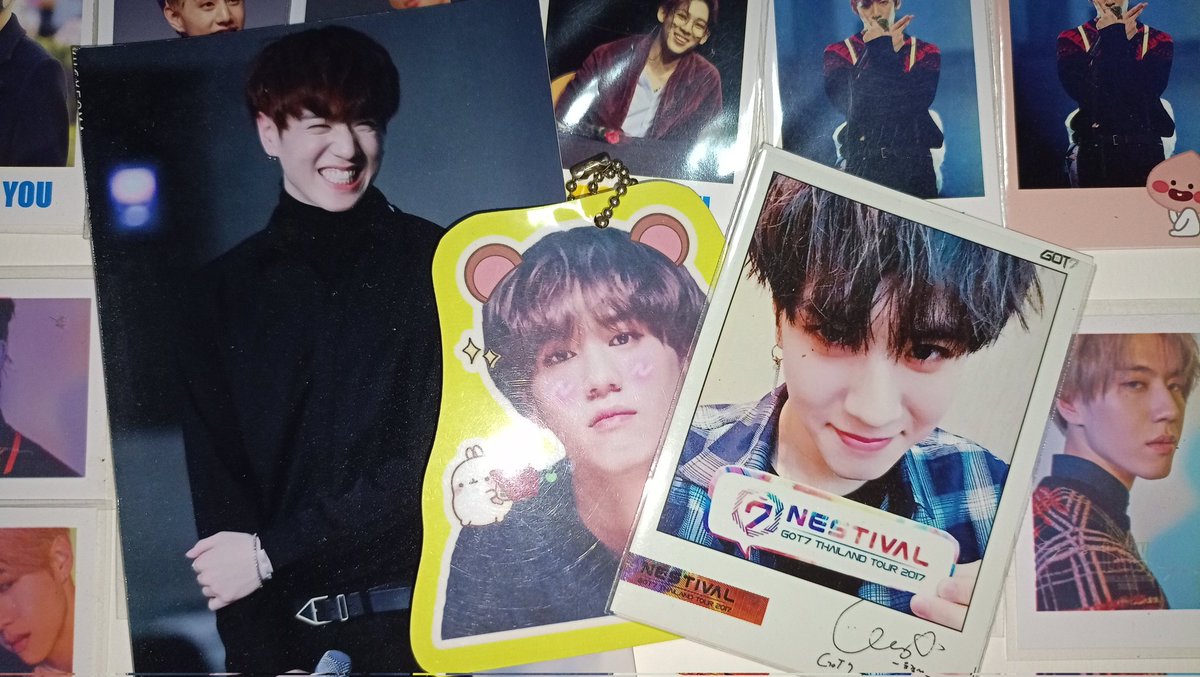 like_Everytime's tweet photo. 💚🐥 โล๊ะของสะสม จะมีภาพโพลารอยด์ พวงกุญแจ ที่คั่นหนังสือ ราคาไม่เกิน 100 ช่วยเอาน้องไปดูแลรึสะสมดูเล่นหน่อยน้า
💌 ค่าส่งเหมา 30
💘 สนใจ DM ดูรูปเพิ่มเติมได้ค่ะ
#ตลาดนัดอากาเซ่ #ตลาดนัดอากาเซ #ตลาดนัดอากาเซgot7 #ตลาดนัดอากาเซgot7 #ตลาดนัดอากาเซ #ของสะสมgot7 https://t.co/GEB7DXn3cl