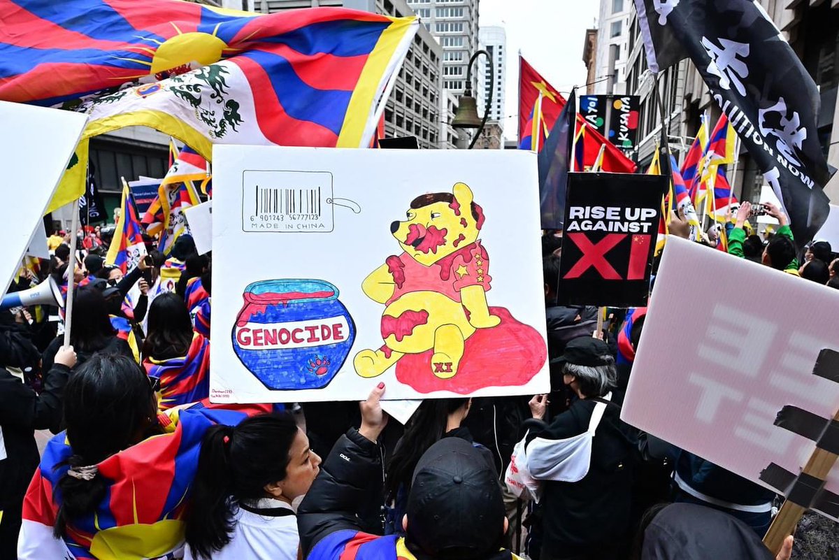 tamogondup's tweet photo. We persist in our pursuit of freedom until it is rightfully reclaimed. Applauding the activists bravely protesting against Dictator Xi.
#FreeTibet #APEC2023 #CondemnCCP https://t.co/MPBW1ezXob