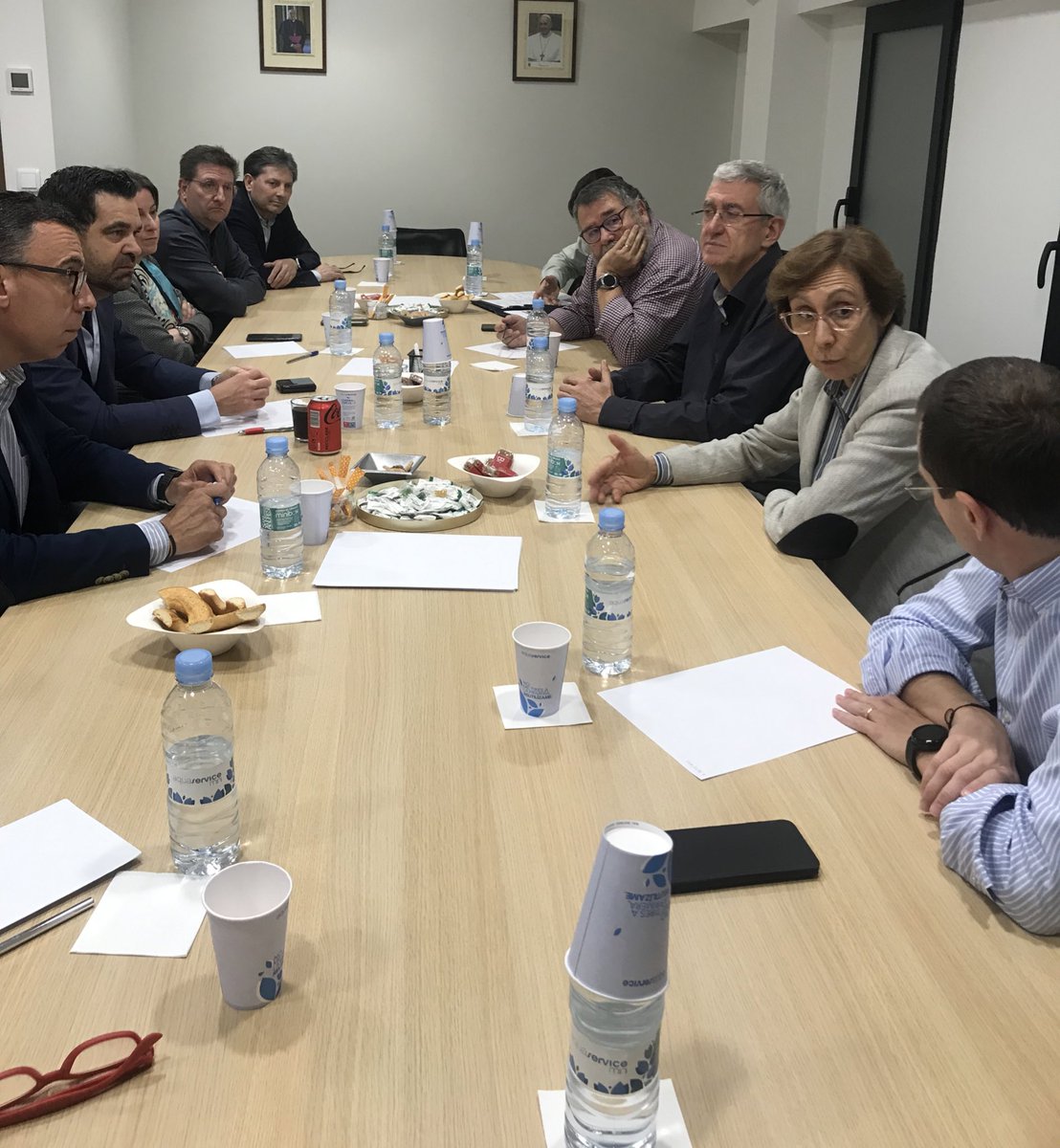 La Mesa por la <a href="/educa_libertad/">Educación & libertad</a>  se reúne para analizar la actualidad educativa. <a href="/FCAPA_Valencia/">FCAPA Valencia</a>  <a href="/escacv/">EscuelasCatolicasCV</a>  <a href="/feceval_cece/">FECEVAL-CECE</a>  <a href="/SindicatoUSOCV/">Sindicato USOCV</a>  <a href="/DFSVM/">Colegios Diocesanos</a>  <a href="/UCV_svm/">Universidad Católica de Valencia</a>  <a href="/uchceu/">Universidad CEU UCH</a> #valencia