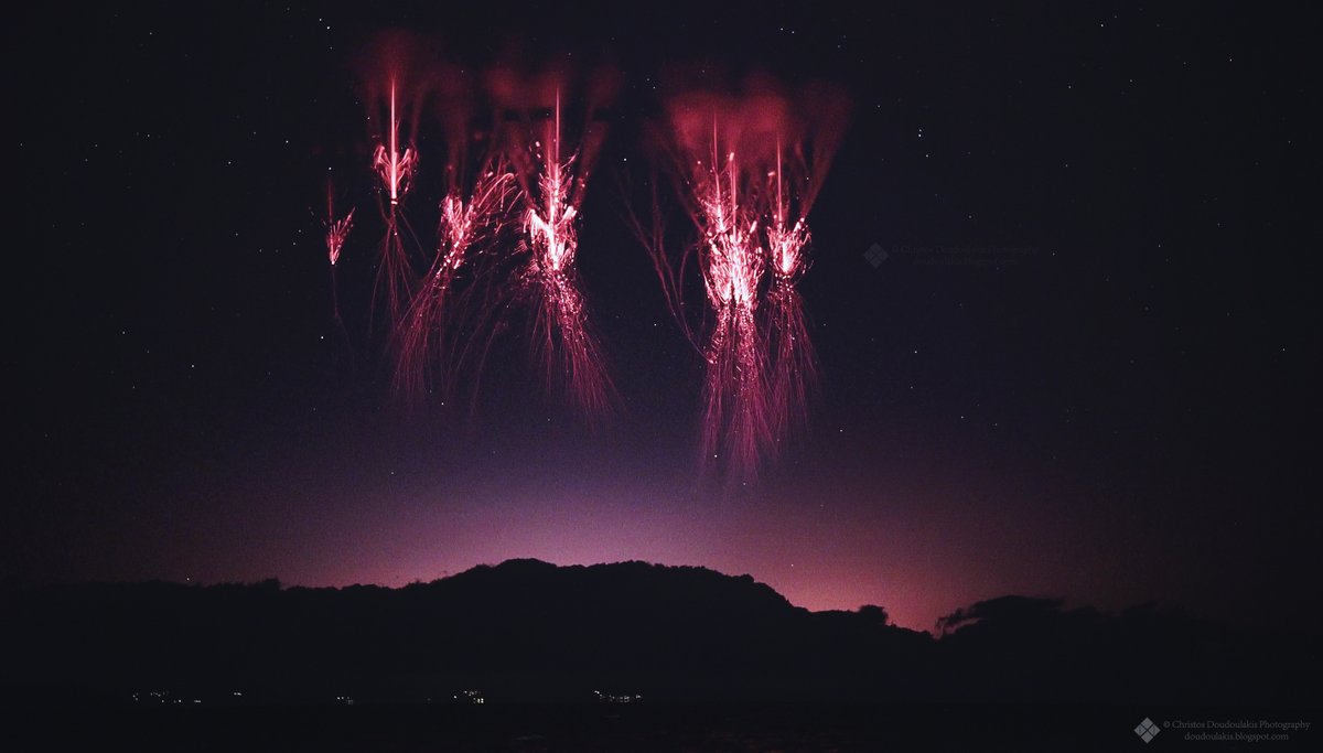 csath's tweet photo. More than 150 #TLEs in total, were captured over #thunderstorms at the #Aegean Sea and W #Turkey on Nov. 11 and Nov. 13, 2023. If you want to find out more, check our recent #paper about TLEs from Greek-based observers, here: https://t.co/IJmoHiFypq --- @StormHour #StormHour https://t.co/7rvBUPOSQr
