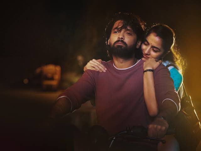 letscinema's tweet photo. Rare are the films that leave an enduring impact in your thoughts long after the credits roll. Rakshit has once again proven his mastery, delivering an unforgettable experience.

Just book your tickets for #SaptaSagaradaacheEllo side B and thank us later ✨❤️❤️‍🩹😭 https://t.co/WVL1ReuR7j
