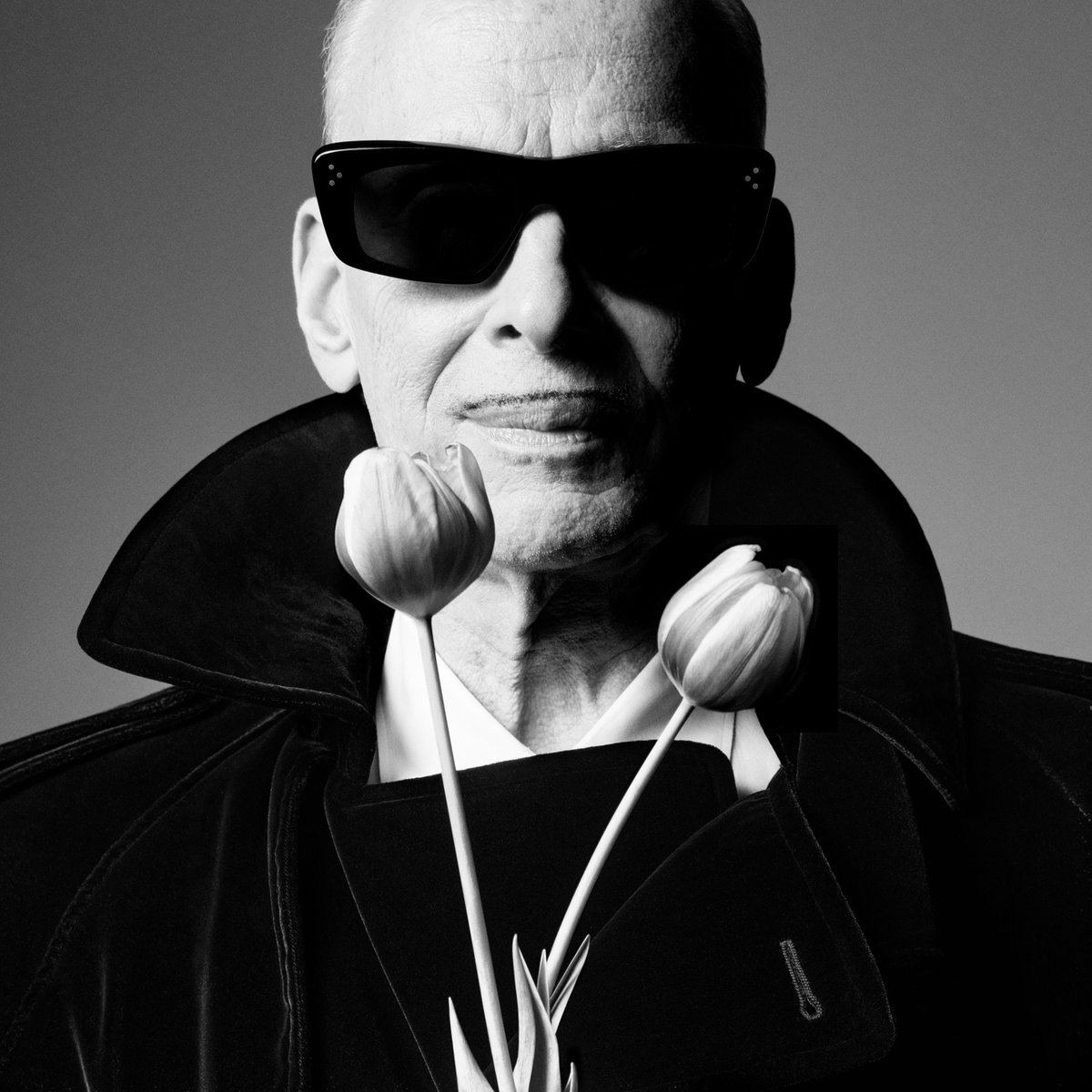 mastermind_fr's tweet photo. "I have a friend who got out of jail – he was a murderer – and went back to the same neighborhood he used to live in. 'They all have their own heartbreaks,' is what he told me."

For more story time with John Waters, buy Mastermind 14, out now @Clemgold  https://t.co/W3LERmbLfV https://t.co/YBOWuqrs6o