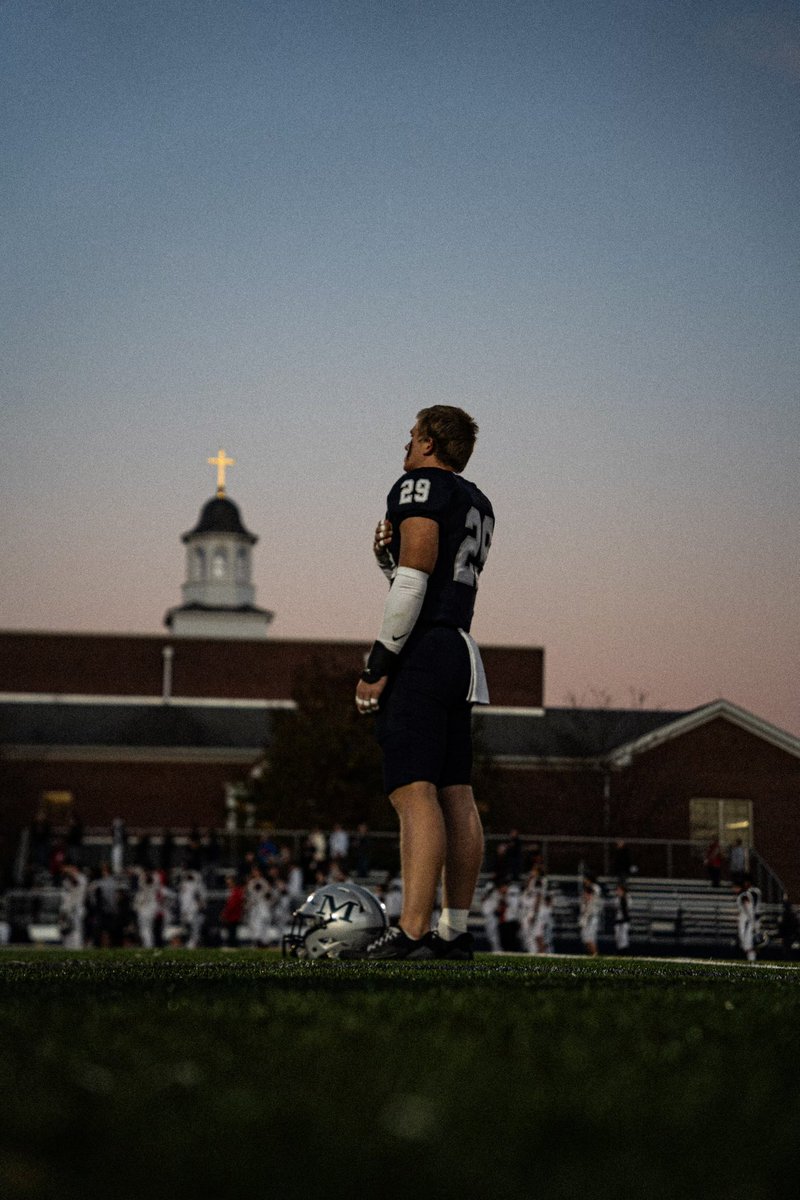 Junior Season Highlight! 
9-1 and League Champs 
10 Games 
- 90 tackles 
- 10 tfl’s
- 3 int’s
<a href="/CoachGueriera/">Dave Gueriera</a> 
hudl.com/v/2MFrPF