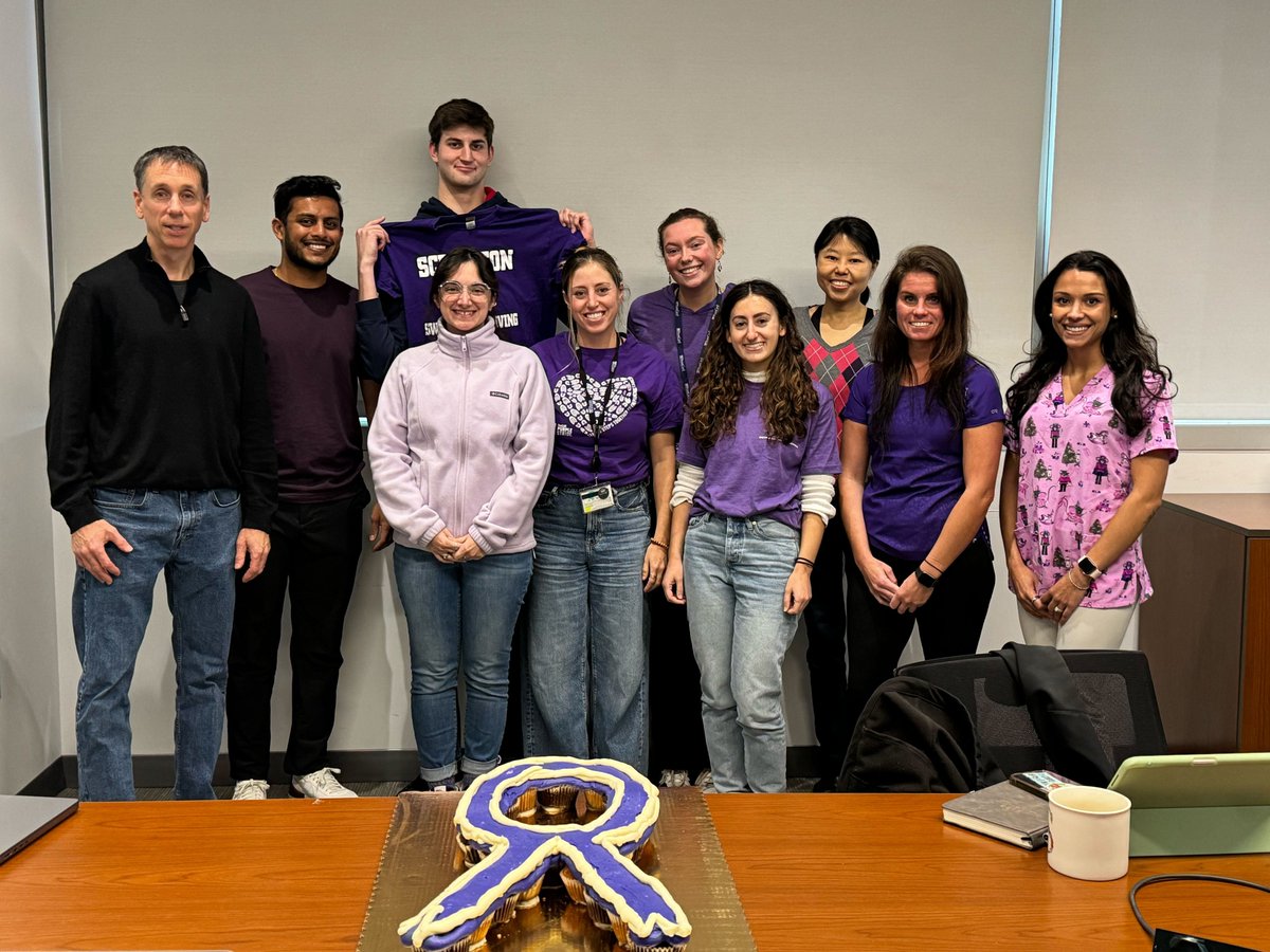 LabBeatty's tweet image. Its World Pancreatic Cancer Day!! We out here turning the world purple! @PanCAN #PanCANawareness.

Look at the pretty cake from instagram.com/sprinklesitali…!
