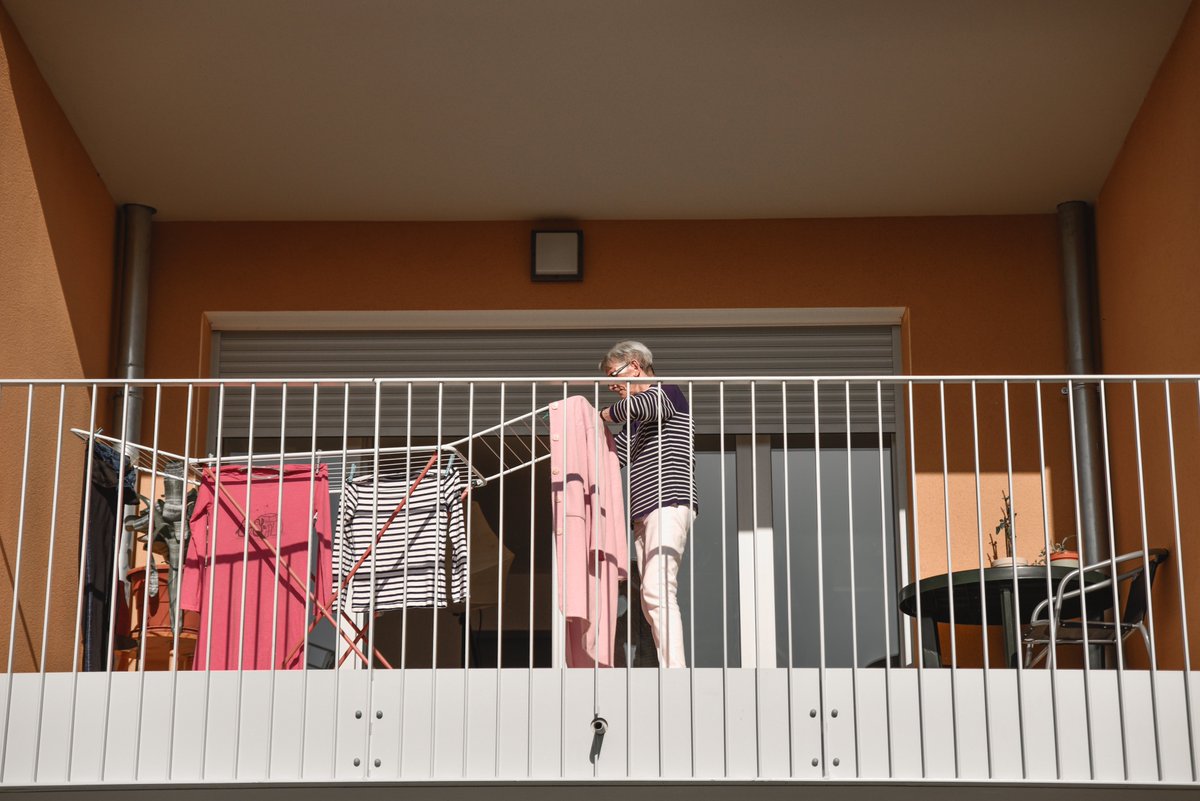 Inauguration venteuse  à #Beaupreauenmauges pour notre résidence Clos Saint Jean !
Idéalement situé au cœur du quartier Saint Martin, les 12 appartements bénéficient de la proximité d'un parc et de nombreux commerces et services. Le bâtiment R+2 est desservi par un ascenseur.