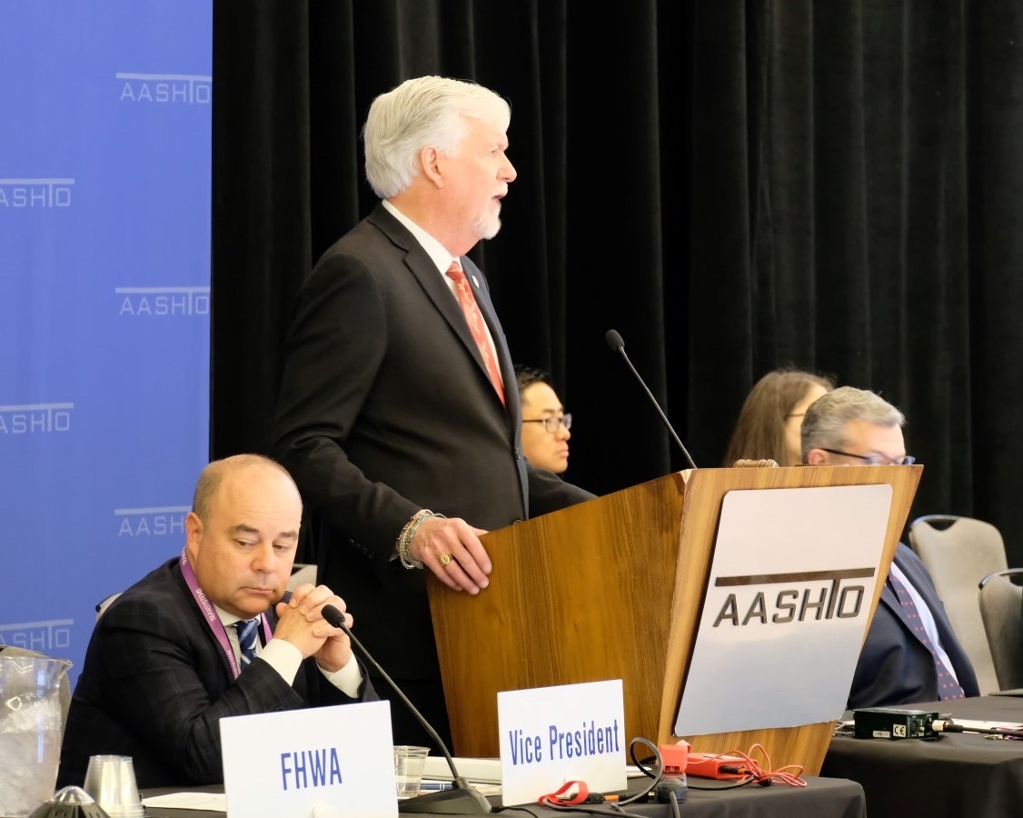 aashtospeaks's tweet photo. Just in: The AASHTO Board of Directors unanimously passed a resolution that advances the organization’s commitment to combating roadway fatalities through collective action at the #AASHTOAM.

https://t.co/yLESnmX6T4 https://t.co/XpJwfxVZDK