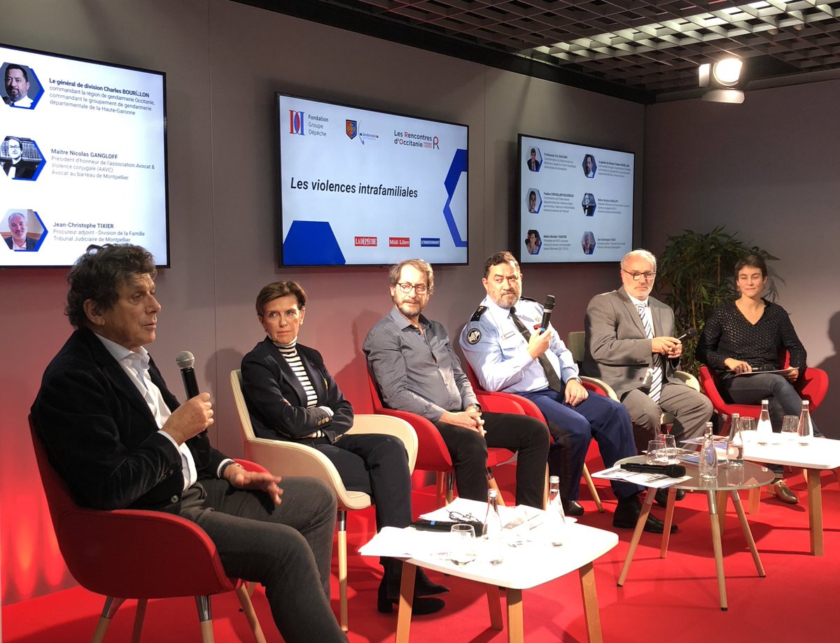 Rôles de la gendarmerie et de la justice, soutien psychologique des victimes, accès aux Droits, aux soins, au logement, mise à l’abri… sont les principaux thèmes évoqués aujourd'hui 

➡ Suivez la table ronde en LIVE : youtube.com/@FondationGrou… #GendarmerieNationale #justice