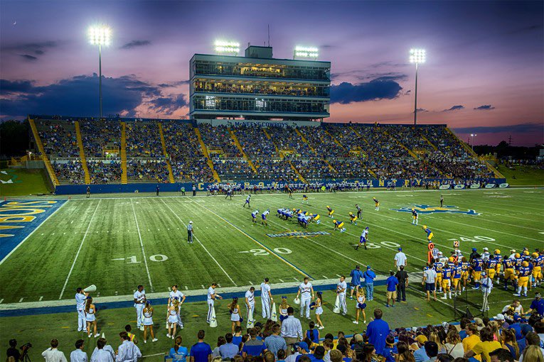 Blessed to receive an offer from McNeese University @PRTYNTHABAKFLD