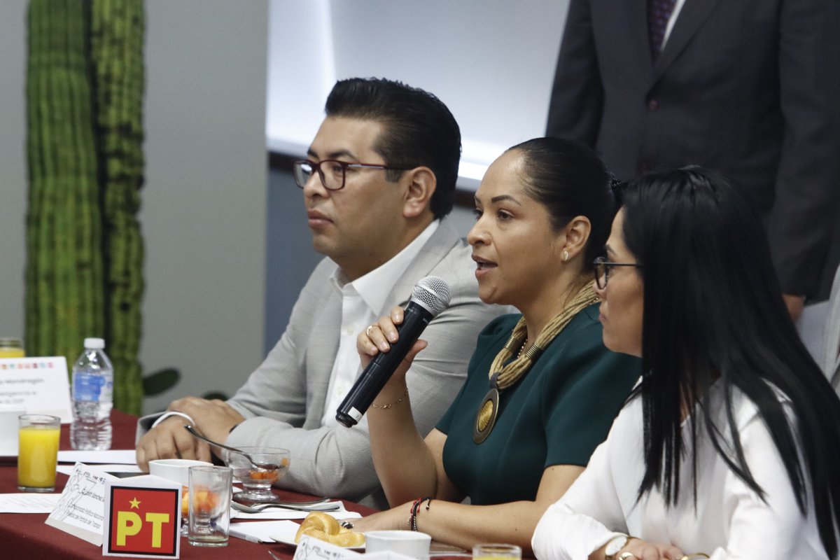 Liz Sánchez tweet media