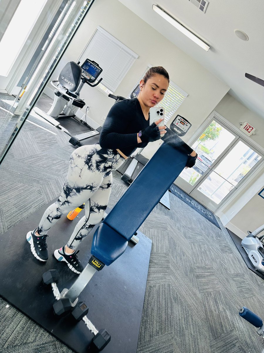 ruiz9612's tweet photo. Gym time 💪🏻 https://t.co/AUs2OdTDtk