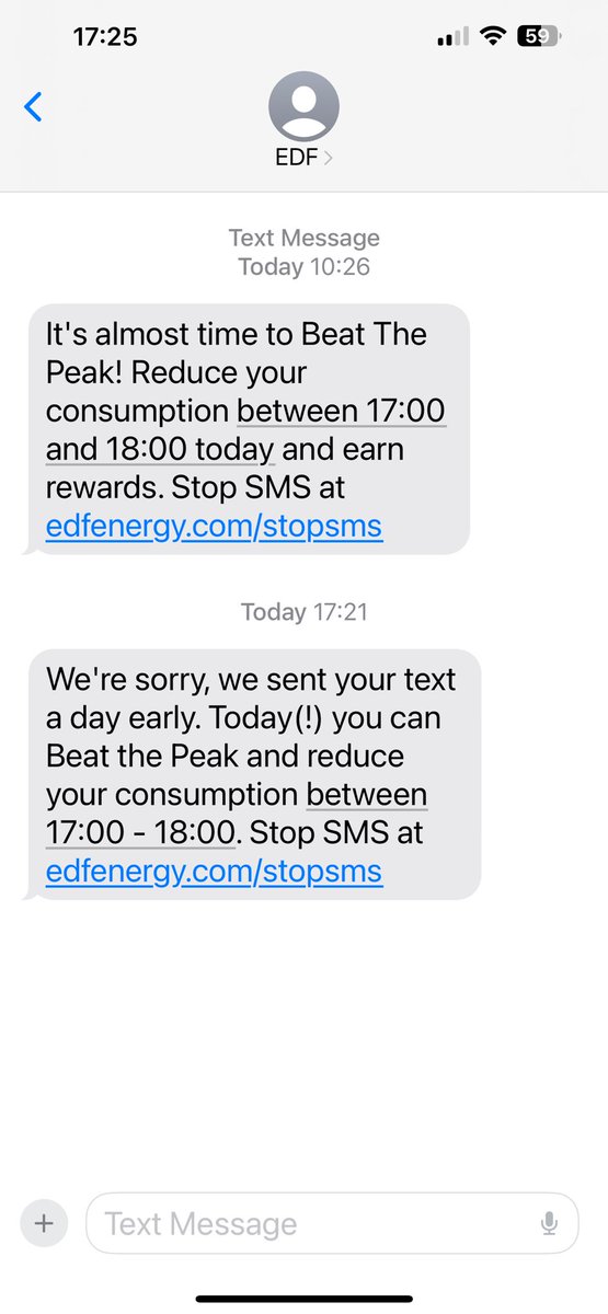 AnneSyrett's tweet image. So being diligent and trying to save a few pennies as well we sat in the dark with appliances off to benefit from EDF’s “Beat the peak” well that was pointless.  @MartinSLewis gave a word with them… please!