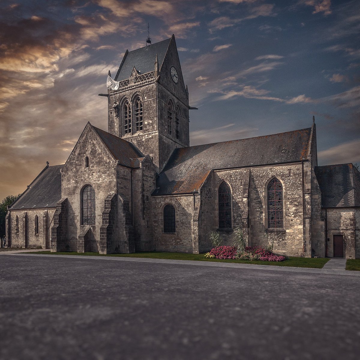 Normandy1944 (@normandy_1944) on Twitter photo 