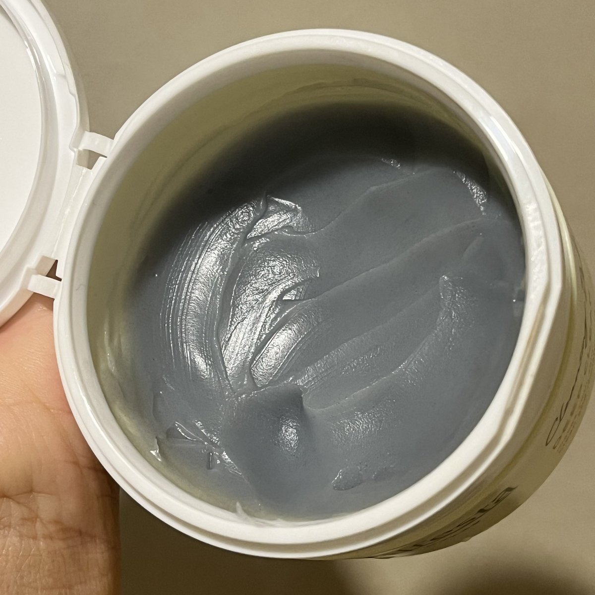 Sawarinni's tweet photo. Cleansing balm ของ Bifesta คลีนเมคอัพสะอาดจริง เนื้อนุ่มมากกกกก สบายผิวโคตรๆ ถูๆวนๆไม่นานเมคอัพหลุดหมด กริบ ล้างสะอาด ราคาไม่แรง แบบตุนได้ตุนได้ 10/10 https://t.co/arfN7IzLyk