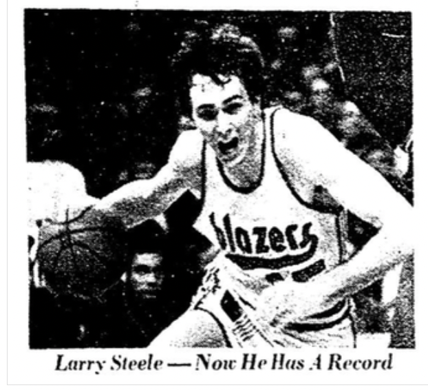 77Blazers's tweet photo. Nov 16 1974 - #LarrySteele not only set a @trailblazers record w/10 steals, he also tied @NBA record set by #JerryWest
#LarryKenon set a new record w/11 steals in 1976 & #KendallGill tied Kenon in 1999
#ClydeDrexler tied Steele in 1986 & #BrandonRoy tied it in 2009
#RipCity https://t.co/Qk4qnwCVlB