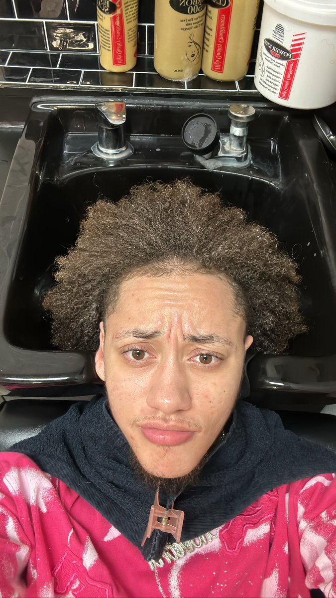 Getting this head done 🥰