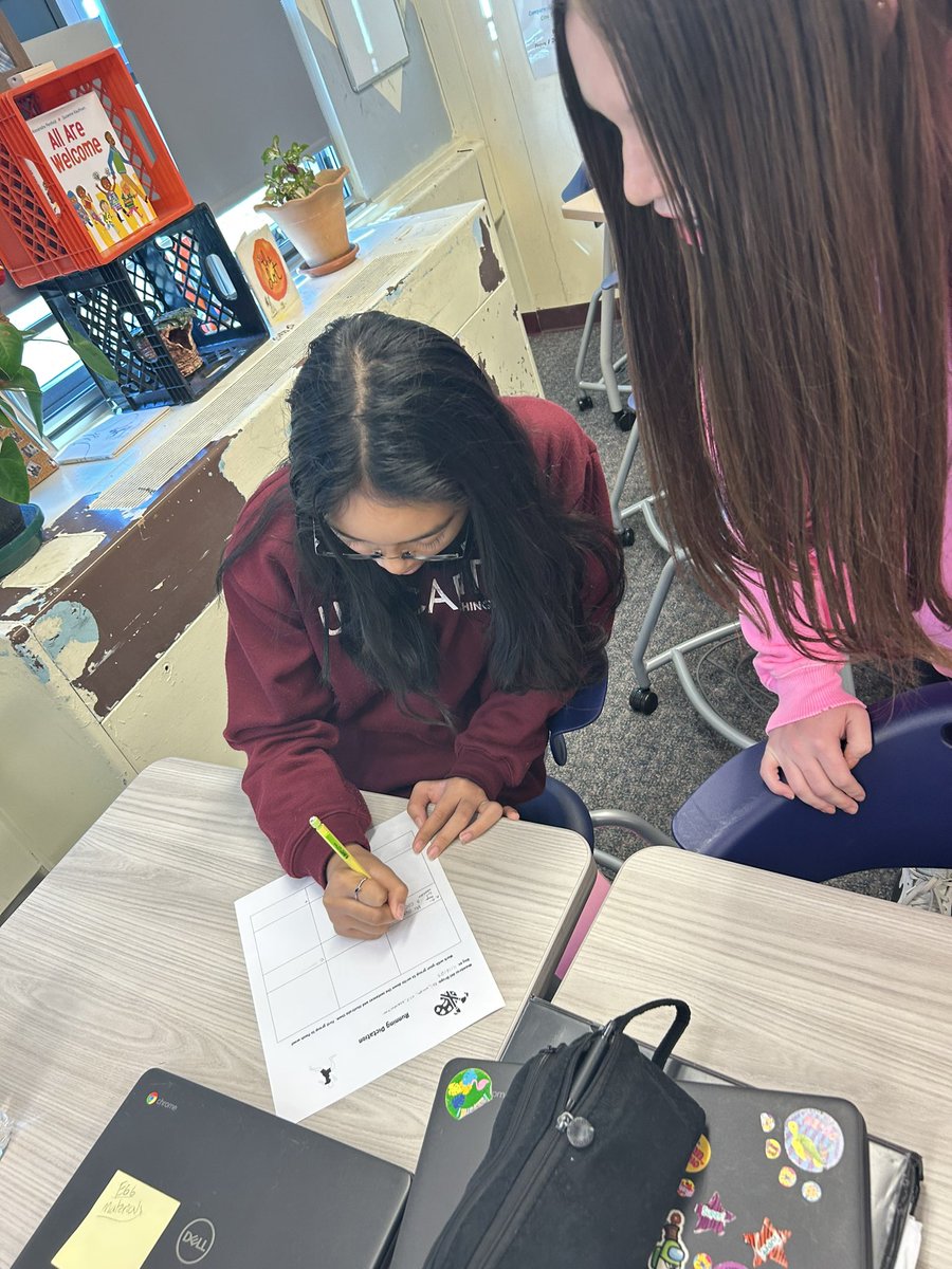 ctrantas32's tweet photo. First time doing a Running Dictation and they loved it! @MartinaBex https://t.co/OCt79Jln8T