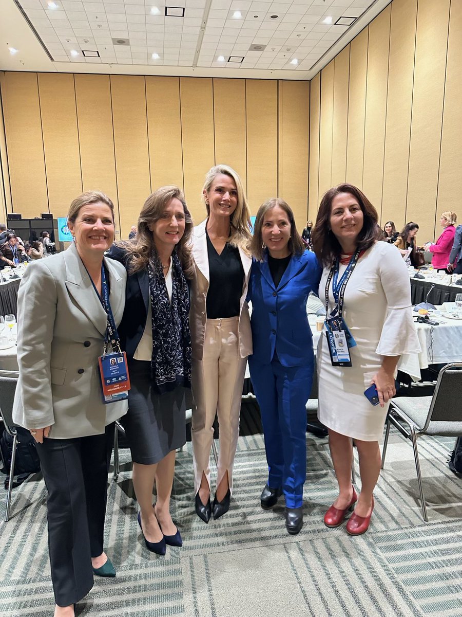 Eleni Kounalakis tweet media
