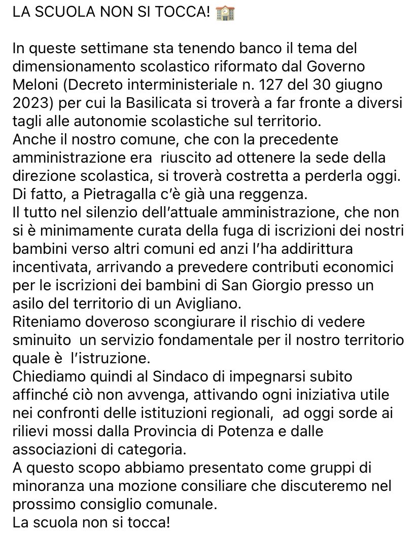 PerPietragalla's tweet photo. LA SCUOLA NON SI TOCCA!🏫 https://t.co/hUdGBf1ltn