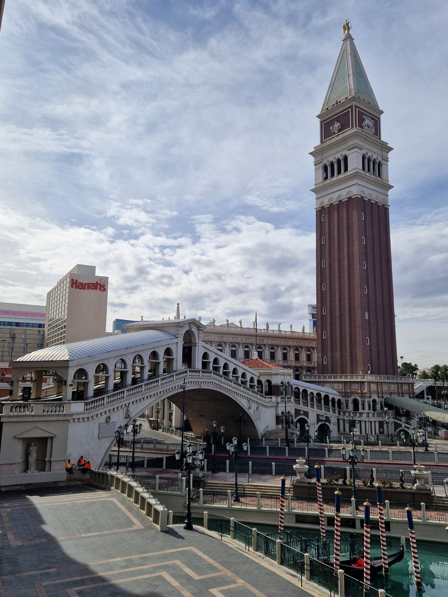 So I have now visited "Venice" in Azerbaijan, "Venice" in Qatar and now "Venice" in Las Vegas in 2023, without even needing to go to Italy....